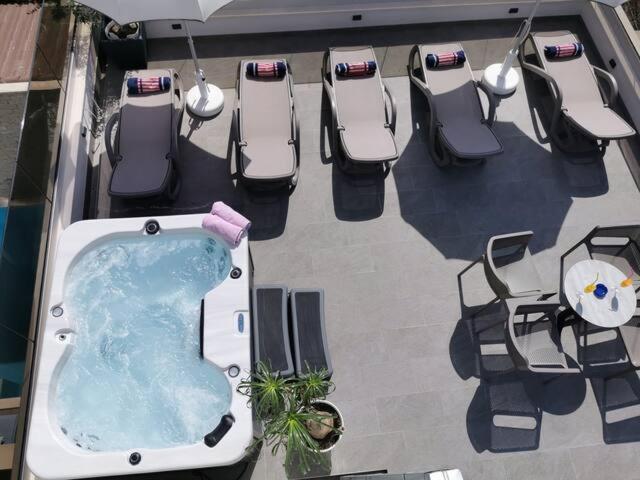 Luxury Rooms Pino Split Exteriér fotografie