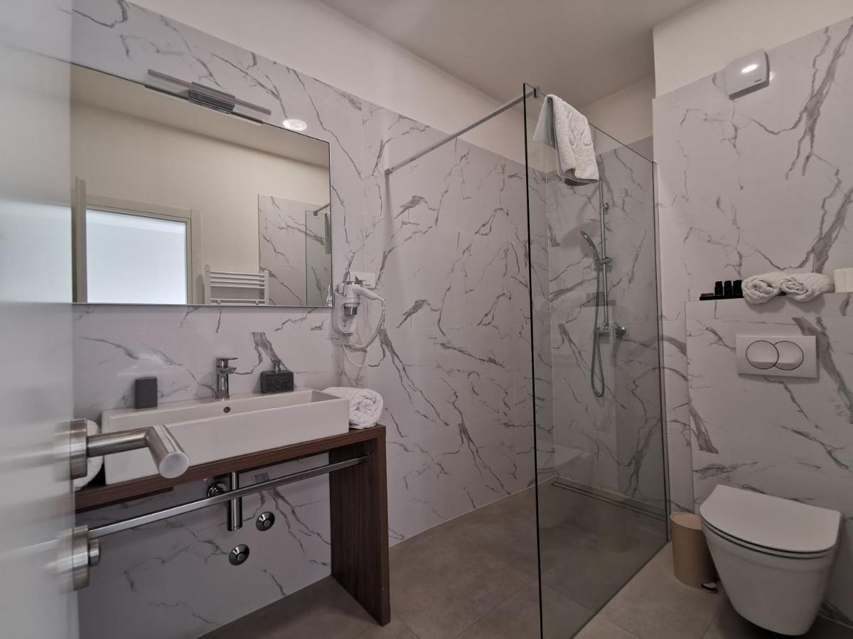 Luxury Rooms Pino Split Exteriér fotografie